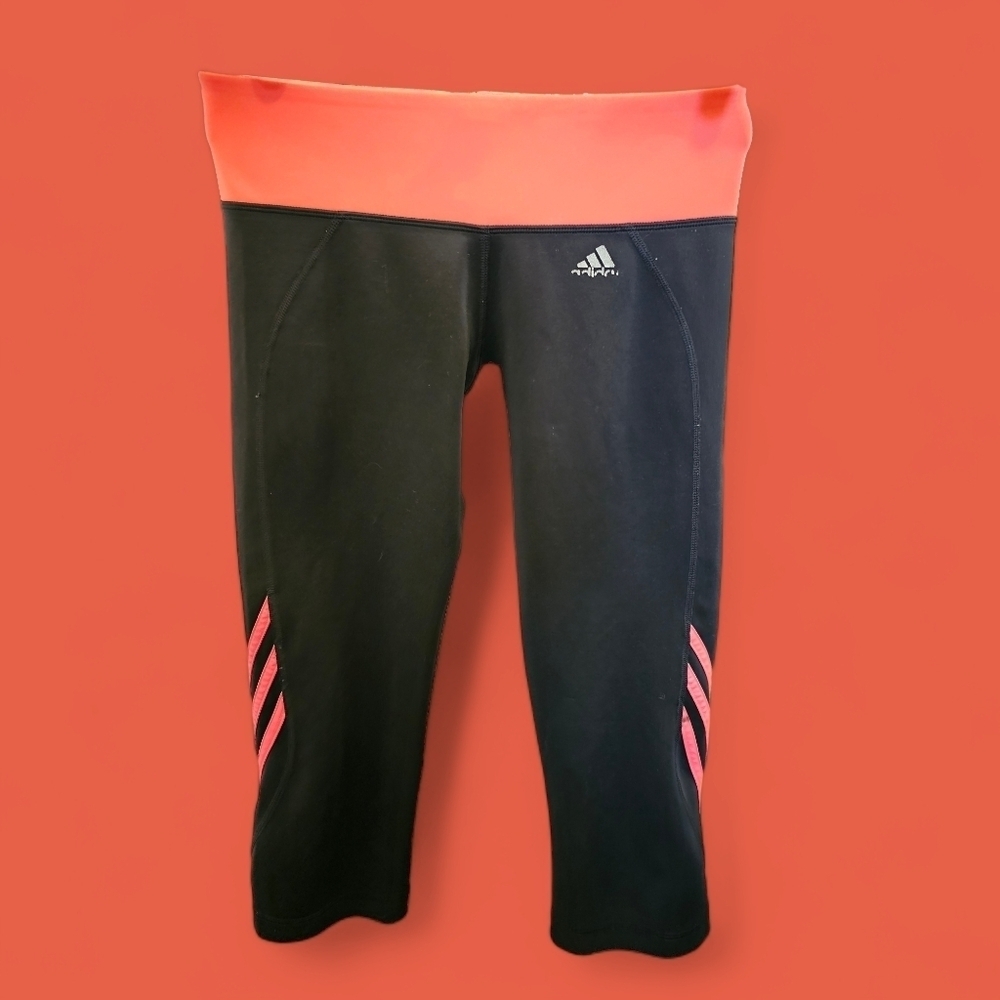Adidas - Small black and pink Climalite capri leggings